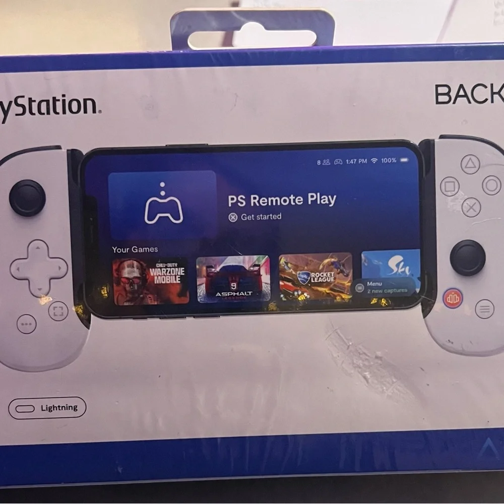 New** PlayStation Backbone handheld controller for IPhone Lightening connection